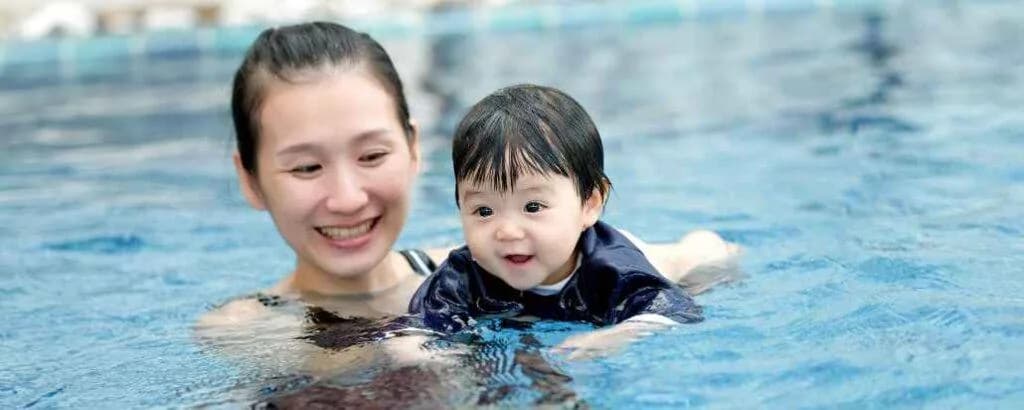 kolam renang bayi