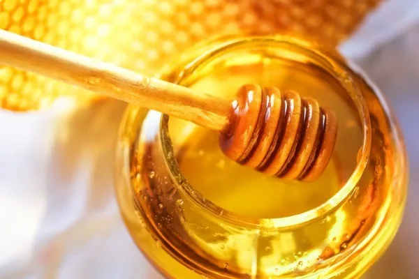 cara menghilangkan stretch mark membandel