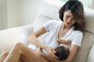 ibu menyusui tidak boleh minum alkohol