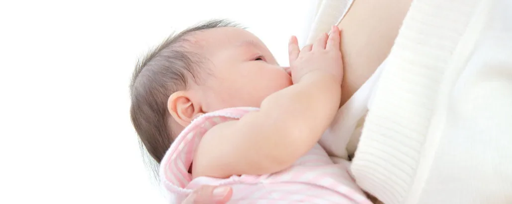 2. Menjaga bayi tetap terhidrasi