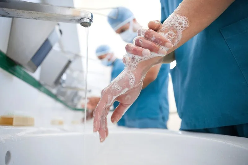 7. Pasta Gigi Aman tanpa Triclosan